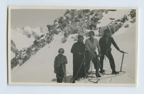 Alpinisti impegnati nella