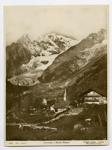 Veduta del villaggio di Entrèves.